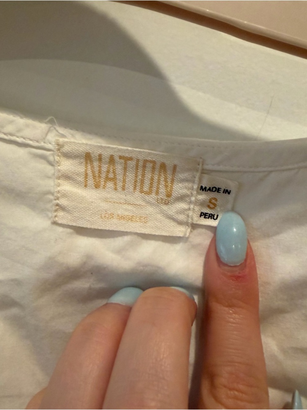 Nation LTD White Puff Sleeve Blouse with Rounded V Collar - Picture 3 of 4